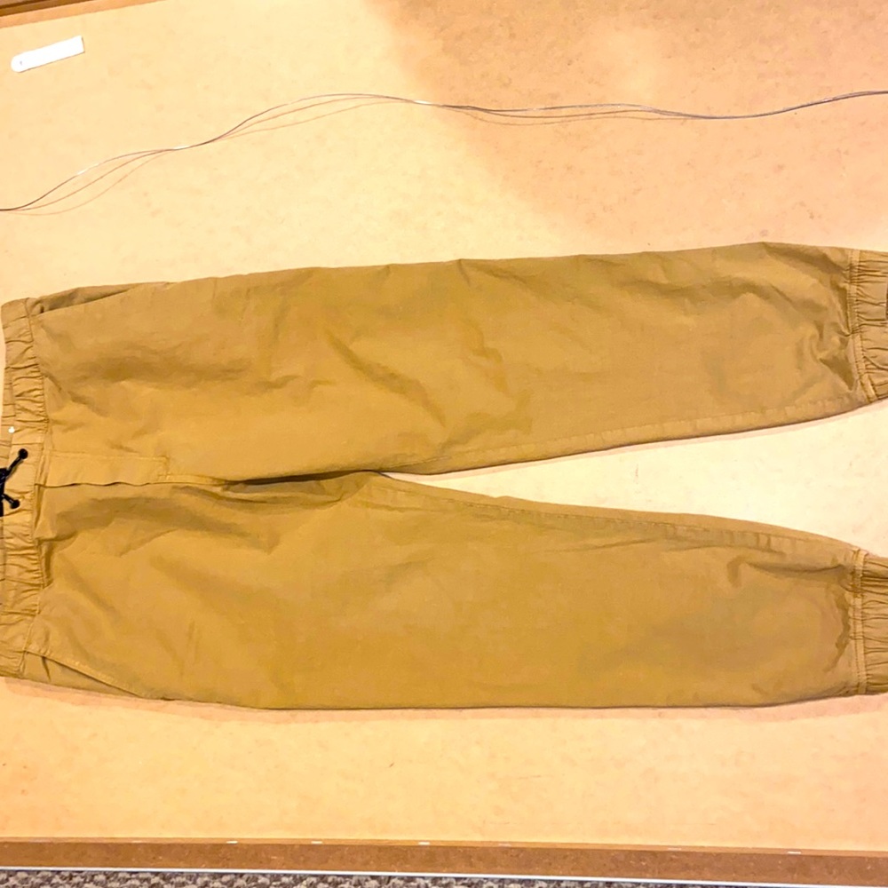 AE Trekker Jogger